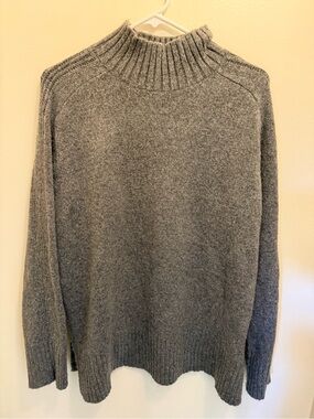 LOFT Women's Heather Gray Mockneck Sweater
